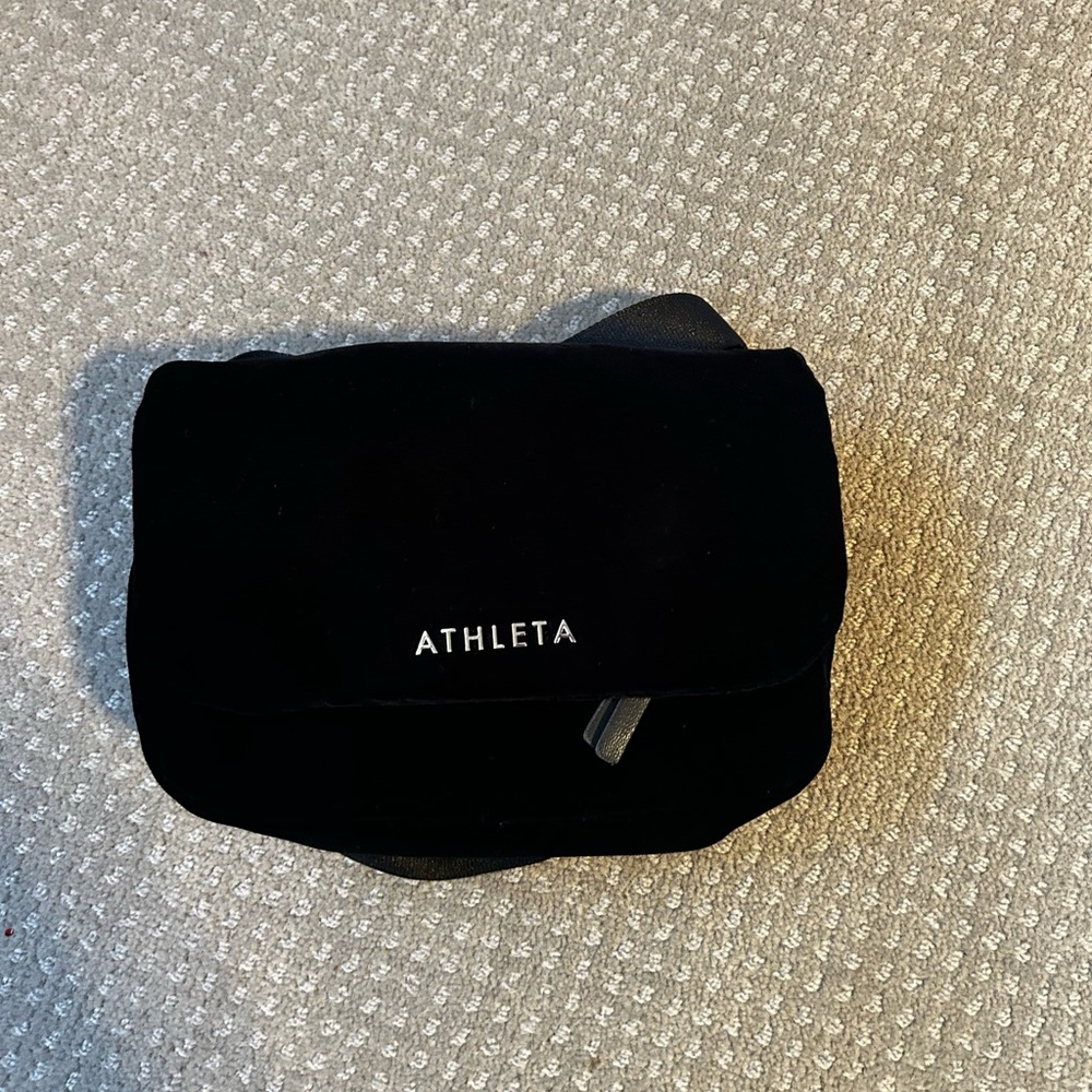 Athleta Revive Velvet Belt Bag black holiday ready